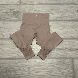 Gym shark leggings, perfect conditions, size small/medium